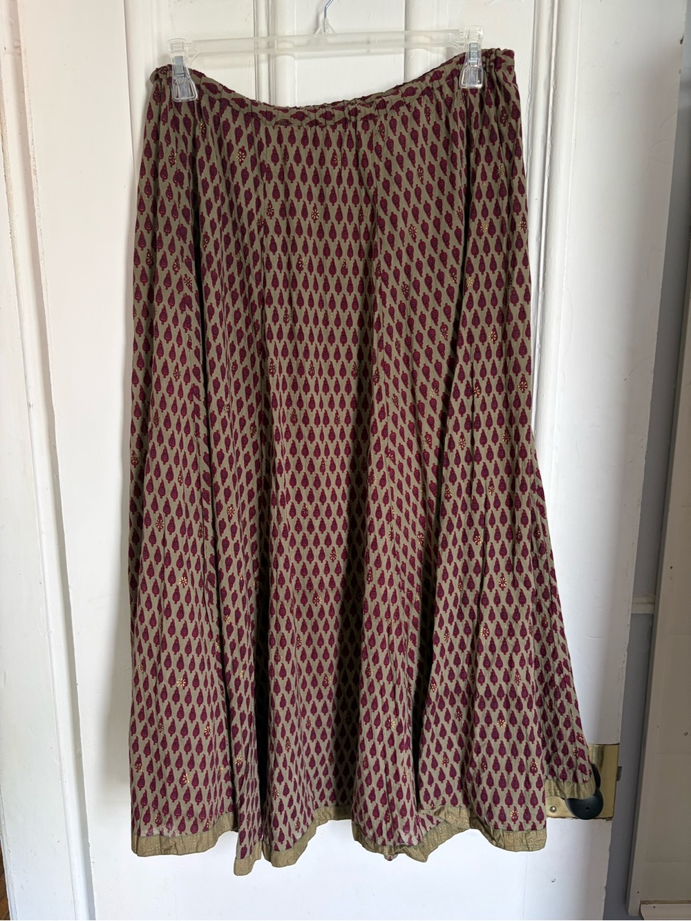 Vintage Cotton Women’s Printed Burgundy and Khaki Green Lightweight Maxi Skirt